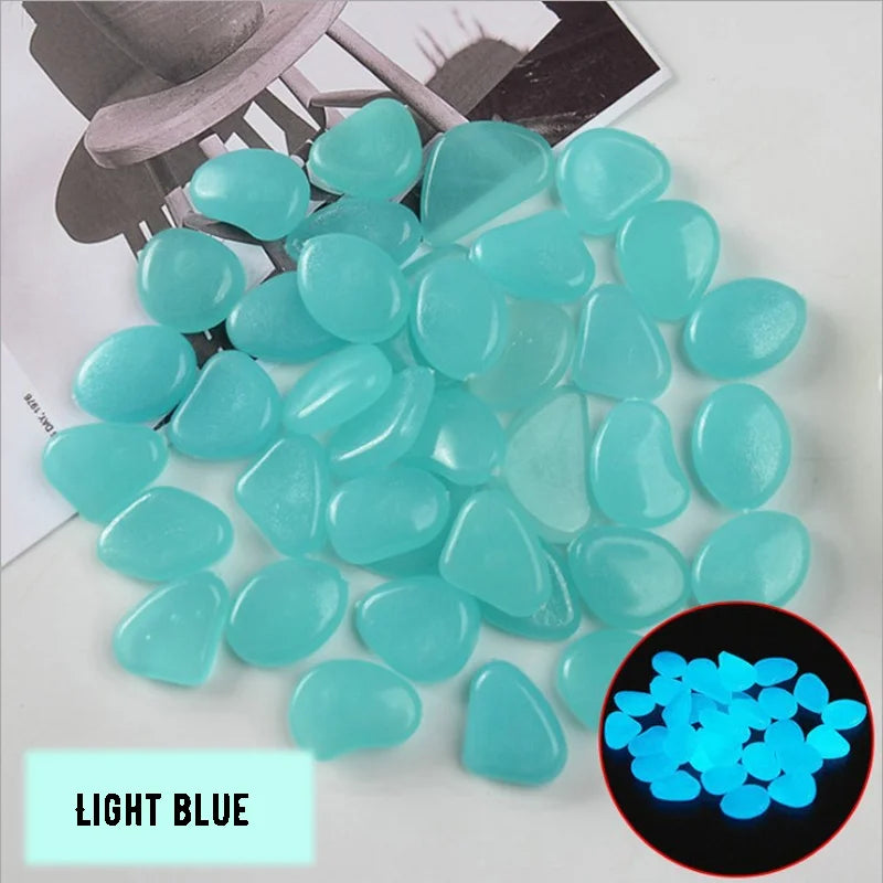 25/50PCS Glowing Pebbles - Glow In The Dark