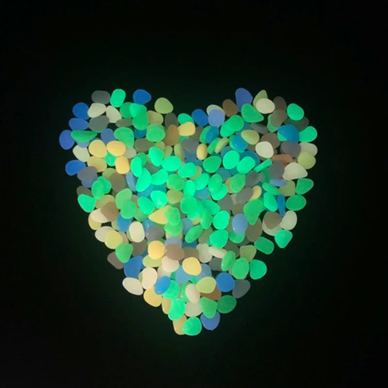 25/50PCS Glowing Pebbles - Glow In The Dark